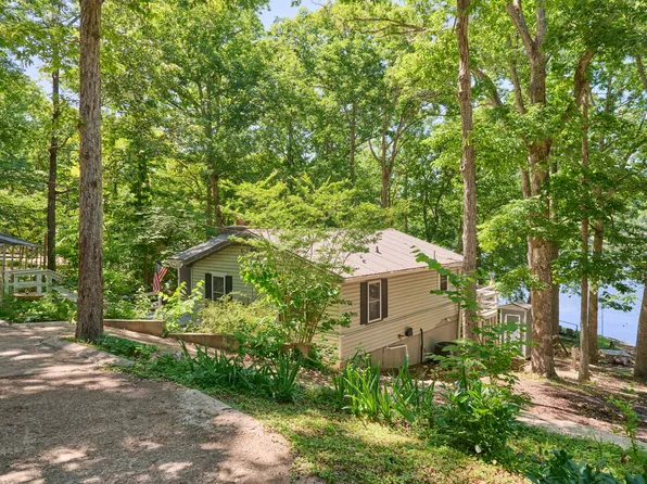 435 Woodland Hills Rd, Highland, AR 72542