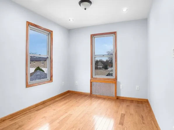 (undisclosed Address), Queens Village, NY 11429