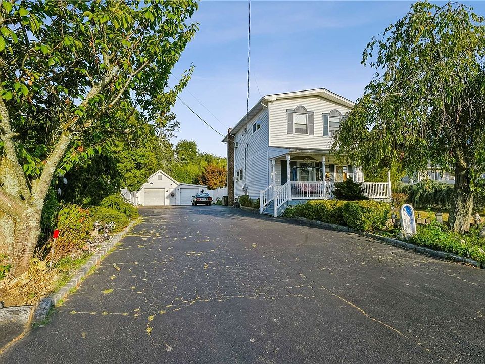 624 Myrtle Ave, West Islip, NY 11795 MLS 3436508 Zillow