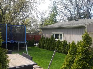 718 S Octavia Ave, Bridgeview, IL 60455