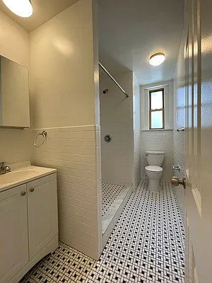 Rented by (Legacy) NY Quality Living Uptown | media 12