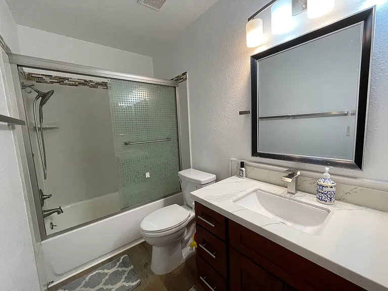 5015 Shalimar Cir — Photo 28