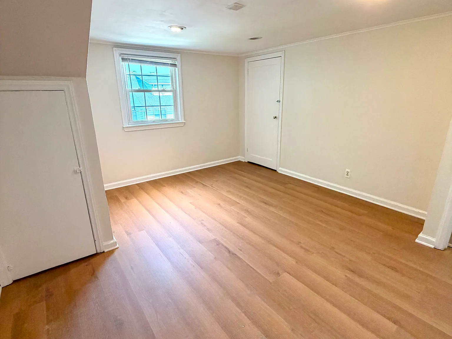 2 bed, $2,200 — Photo 2