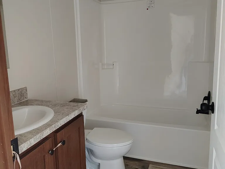 787 Stoneham Dr #4 — Photo 4