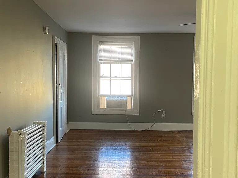 717 Park Ave #4R — Photo 11