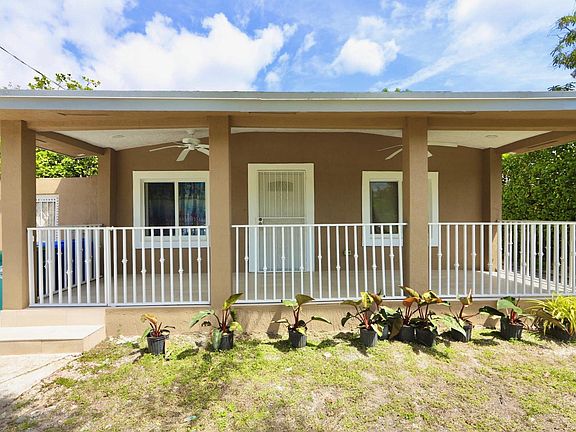 Facade Southern direction