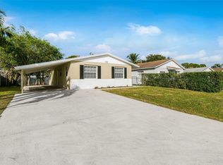 1227 Cherokee St, Jupiter, FL 33458