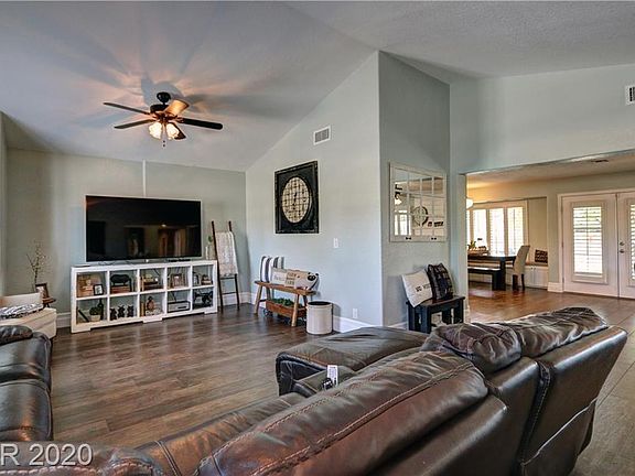 5th image of 3525 W Ford Ave