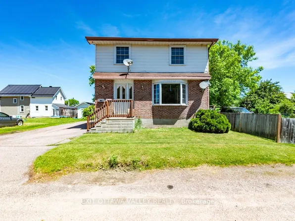 341 Craig St, Pembroke, ON K8A 3S7
