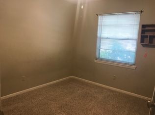 4117 Colgate Ln, Garland, TX 75042