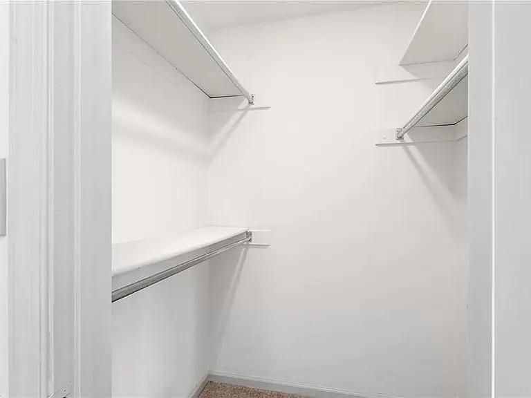 4806 Tunlaw Ct — Photo 10