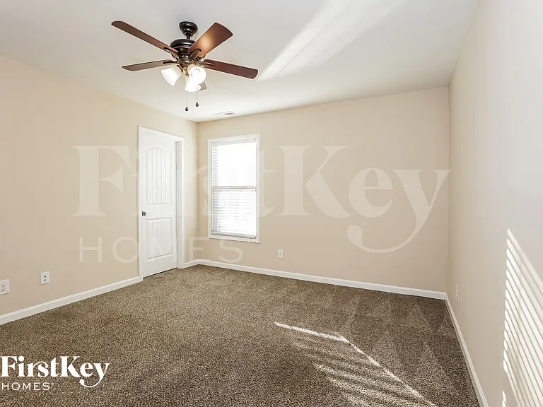 1532 Osage Ct — Photo 9