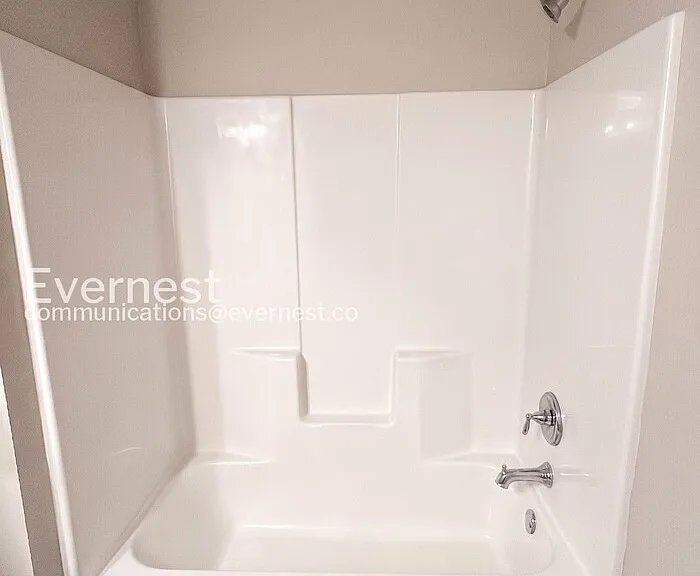 1538 Persimmon Trce — Photo 18