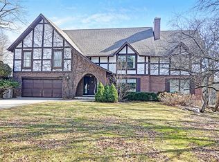 851 S County Line Rd, Hinsdale, IL 60521