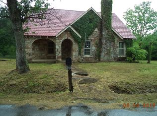 7098 Mount Carmel Rd, Decaturville, TN 38329