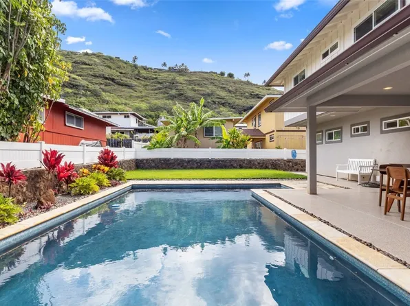 5322 Manauwea St, Honolulu, HI 96821