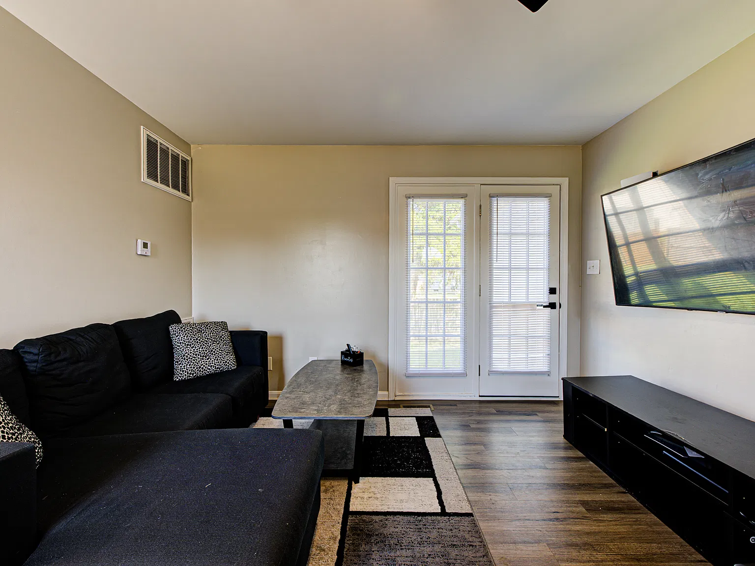 126 Deerfield Court - 1 — Photo 3