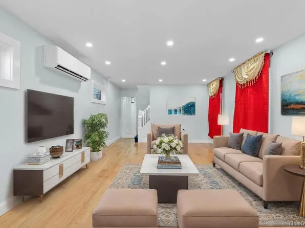 11619 141st Street, Jamaica, NY 11436