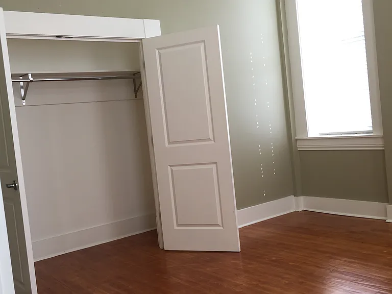 715 Sherman St #2 — Photo 7