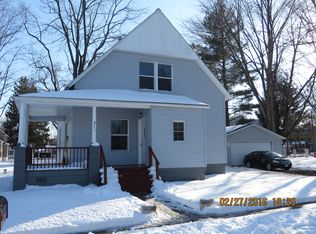 211 Baker St, Hopkins, MI 49328
