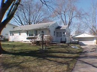 418 Wheeler Dr, Waterloo, IA 50701