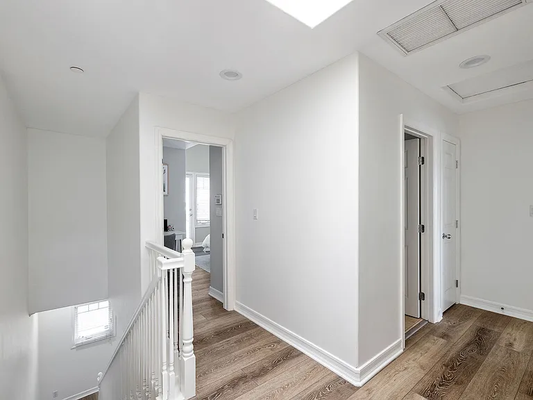 231 Aviation Pl — Photo 29