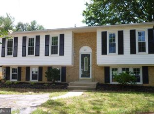 5529 Corot Ct, Fairfax, VA 22032