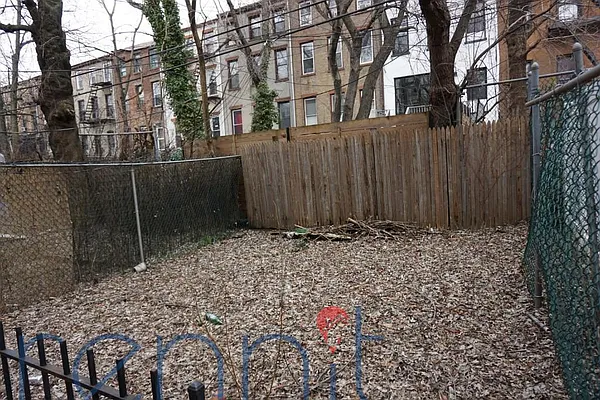 Rented by Rennit Inc. | media 31