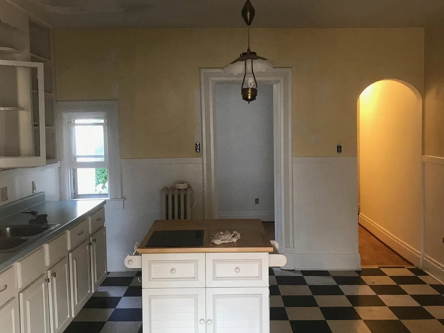 1 bed, 800 sqft, $1,200 — Photo 2