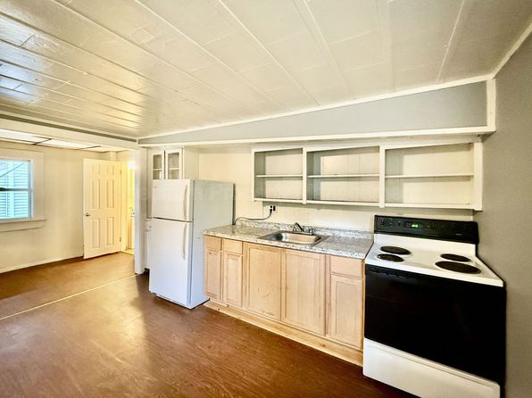 58 Greenwood Ave #3
