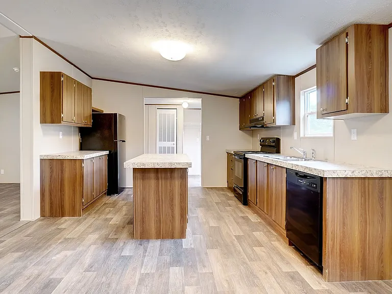 2509 Elk Trl — Photo 6