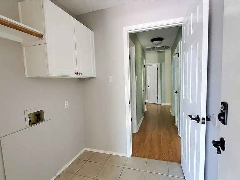 201 Rio Vista Dr — Photo 23