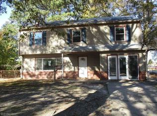 4600 Valley Forge Ln, Virginia Beach, VA 23462