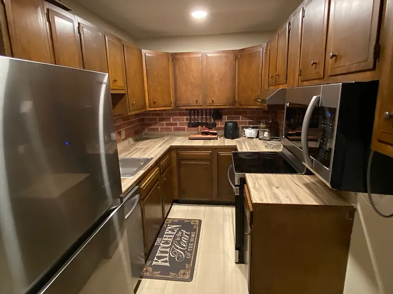 5 Apple Valley Pkwy #5 — Photo 1