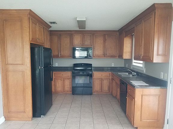 4th image of 4363 Dockside Dr