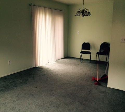 5th image of 15615 Dupage Blvd