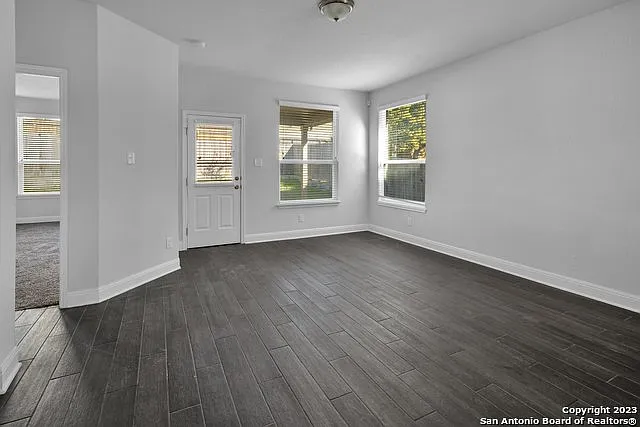 5710 Calaveras Way — Photo 12