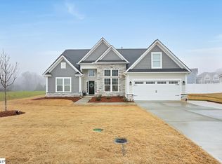 4 Stony Run Ln, Simpsonville, SC 29681