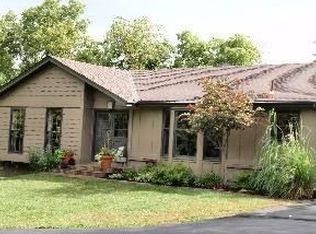 13430 Shady Bend Rd, Olathe, KS 66061