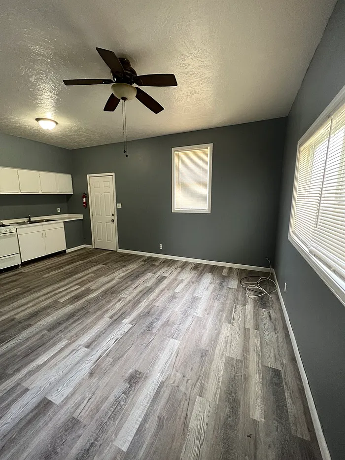 2 bed, 1.0 bath, 650 sqft, $1,175 — Photo 3