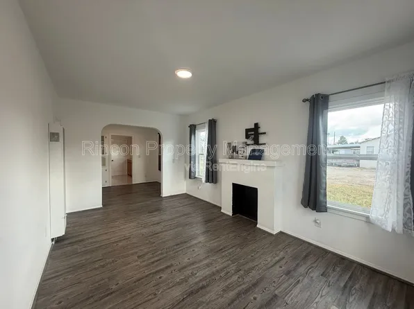 2523 Alvarado St #2521-2553, Oxnard, CA 93036