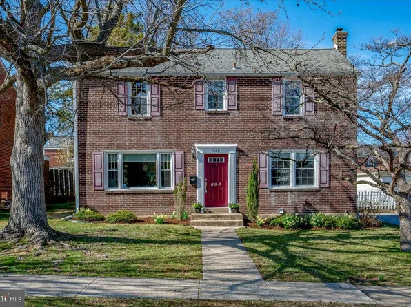 229 Pinehurst Rd, Wilmington, DE 19803