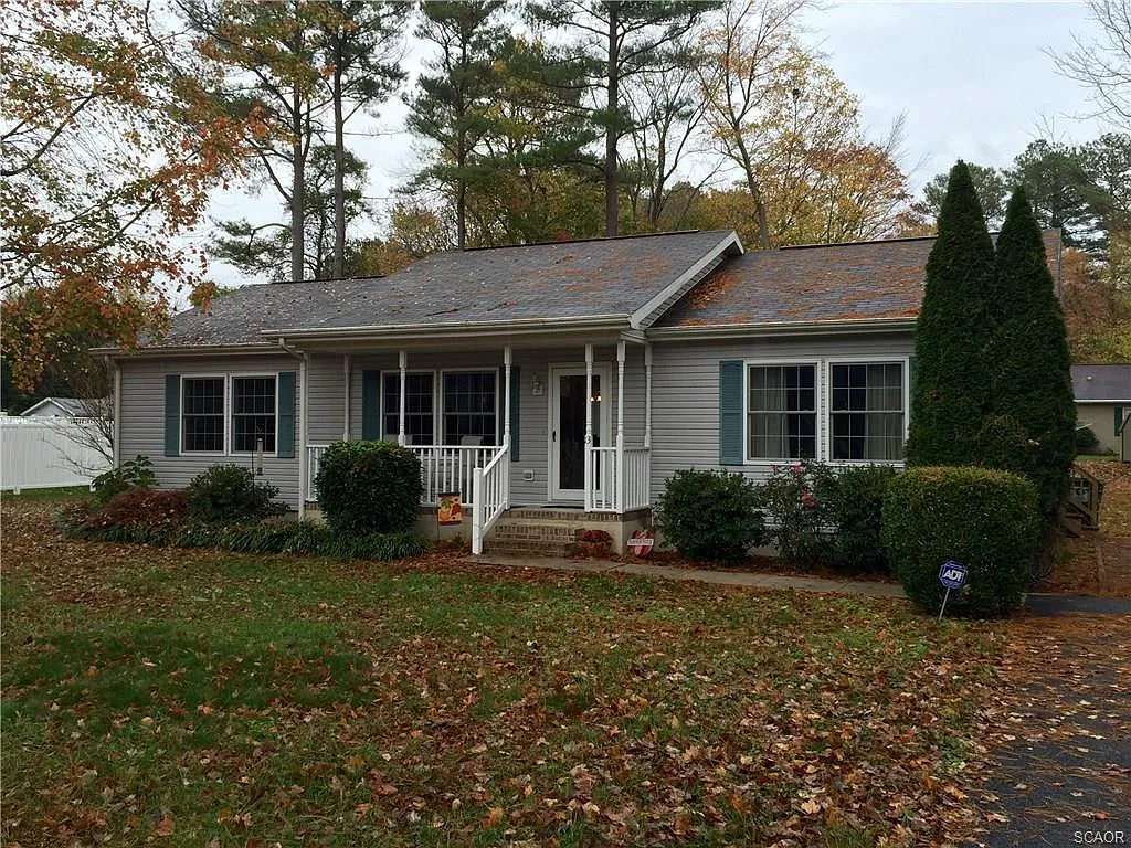 13 Foxwood Ct photo 1