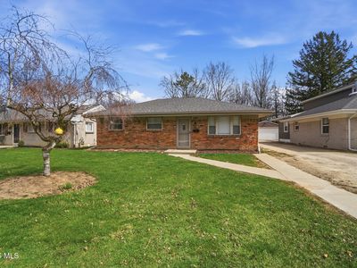 1001 Pine St, Perrysburg, OH, 43551