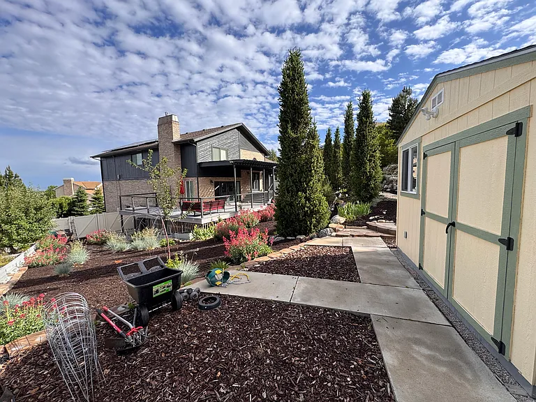 3396 E Daneborg Dr — Photo 26