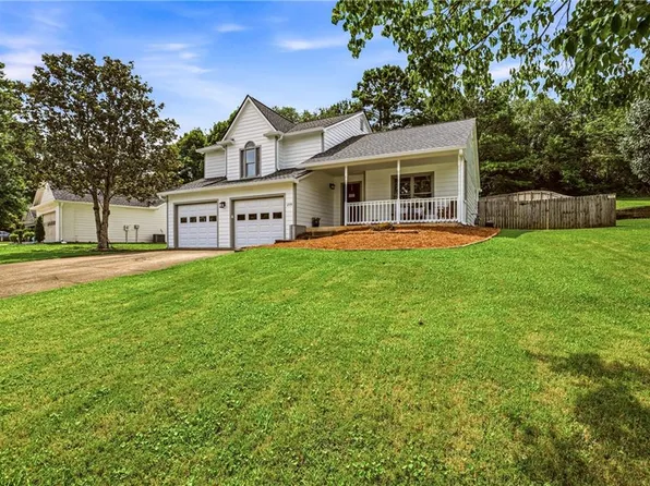 1779 Latour Dr NE, Marietta, GA 30066