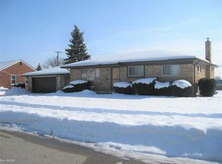 7310 McKinley Ave, Center Line, MI 48015