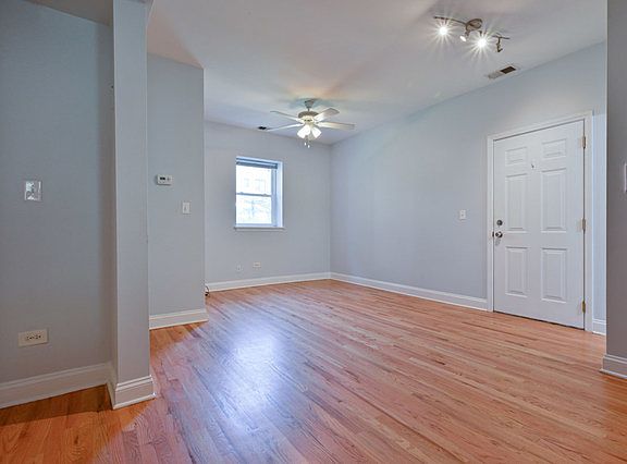 5th image of 1643 W Lunt Ave APT Gn