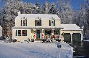 2nd image of 6 Rosemary Ct