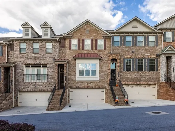 1394 Doublegate Dr, Atlanta, GA 30319